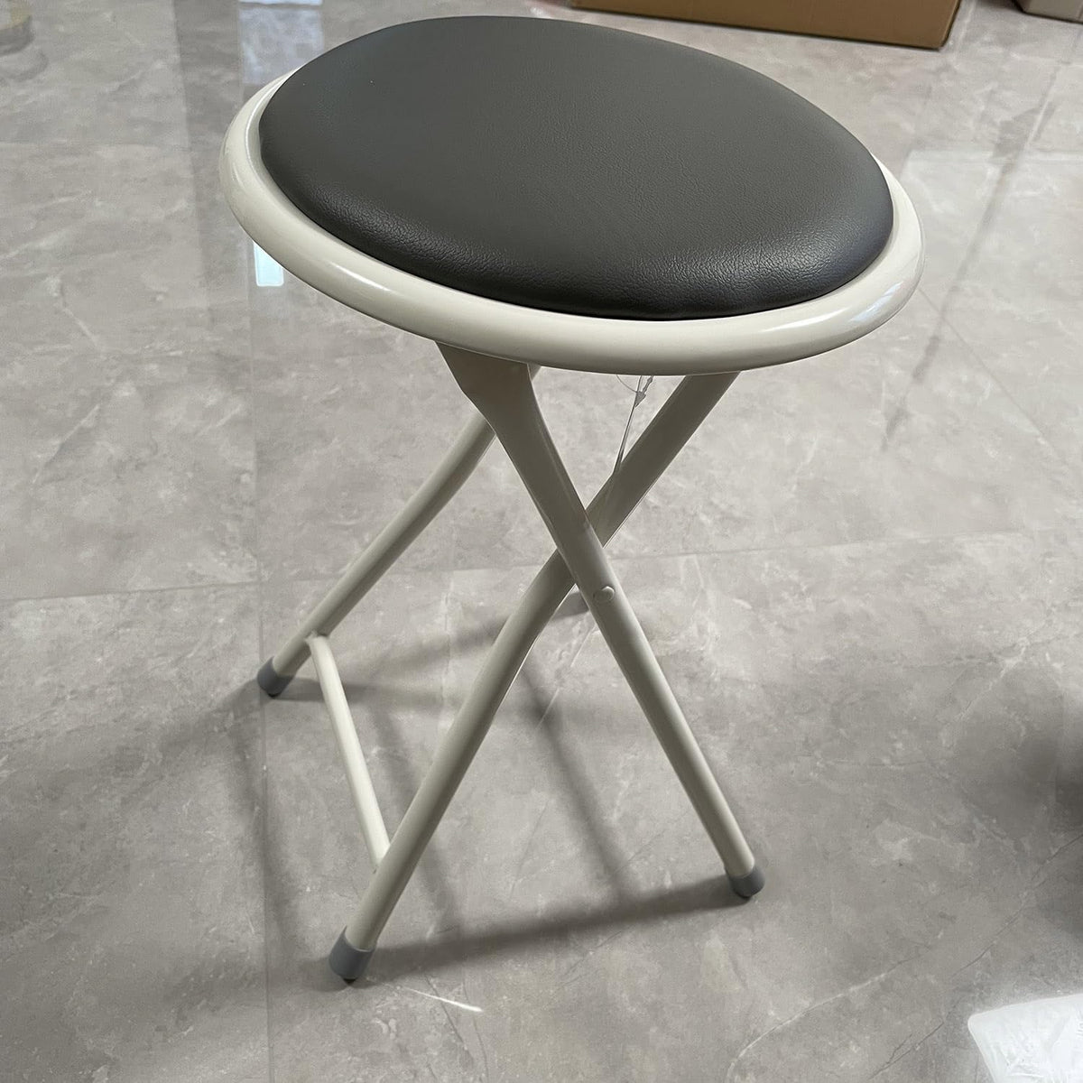 Black Folding Round Padded Bar Stool L5797
